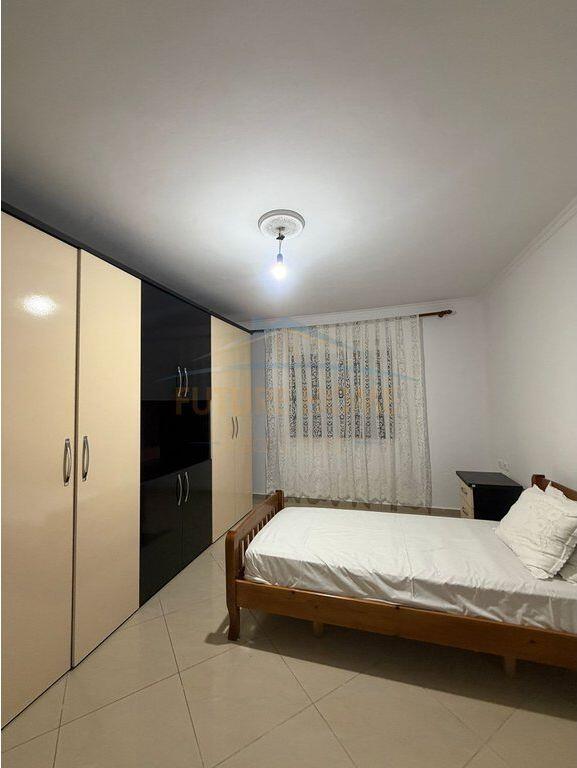 Rent, Apartment 3+1+Storage, Former Park, Tirana.