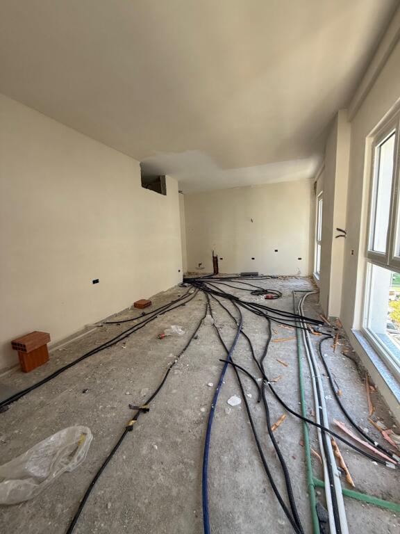 UFFICIO IN AFFITTO 100 M2 COMUNE DI PARIGI 1000 EURO
