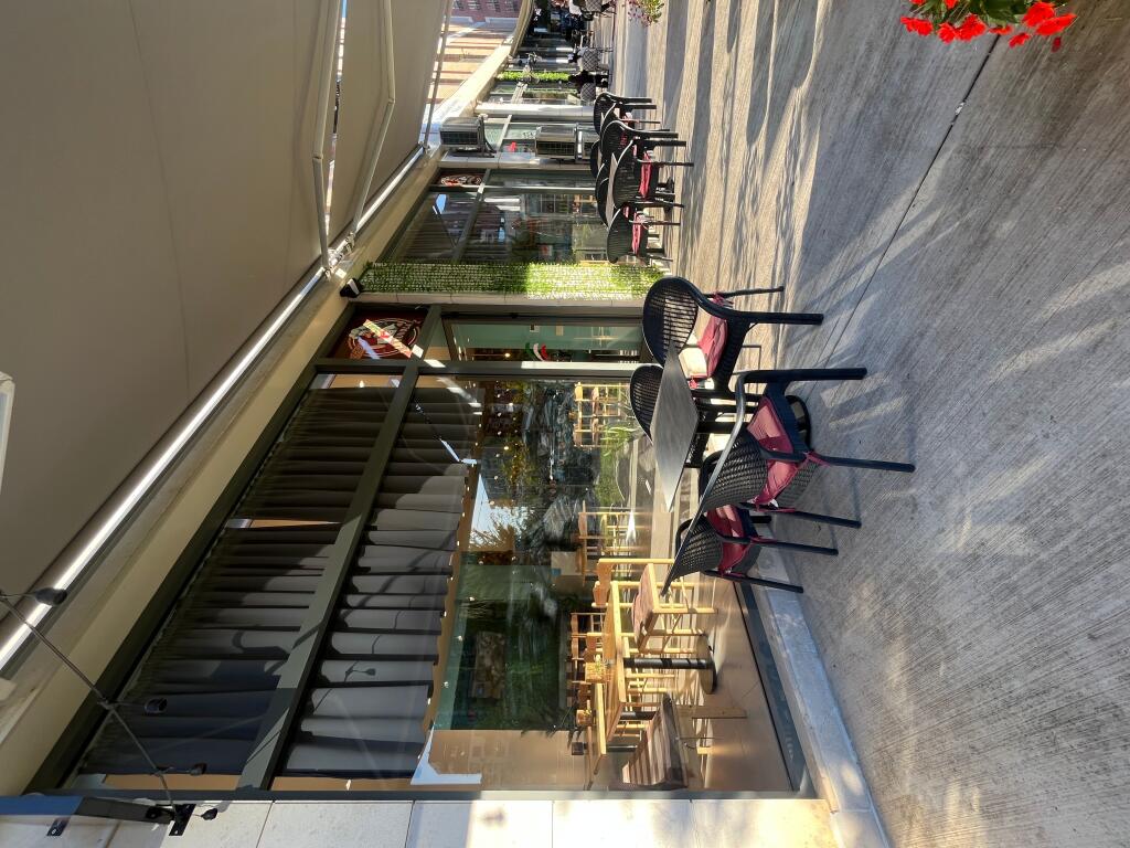 PIZZERIA BUSINESS FOR SALE, LOCATED IN DON BOSKO, TIRANA!