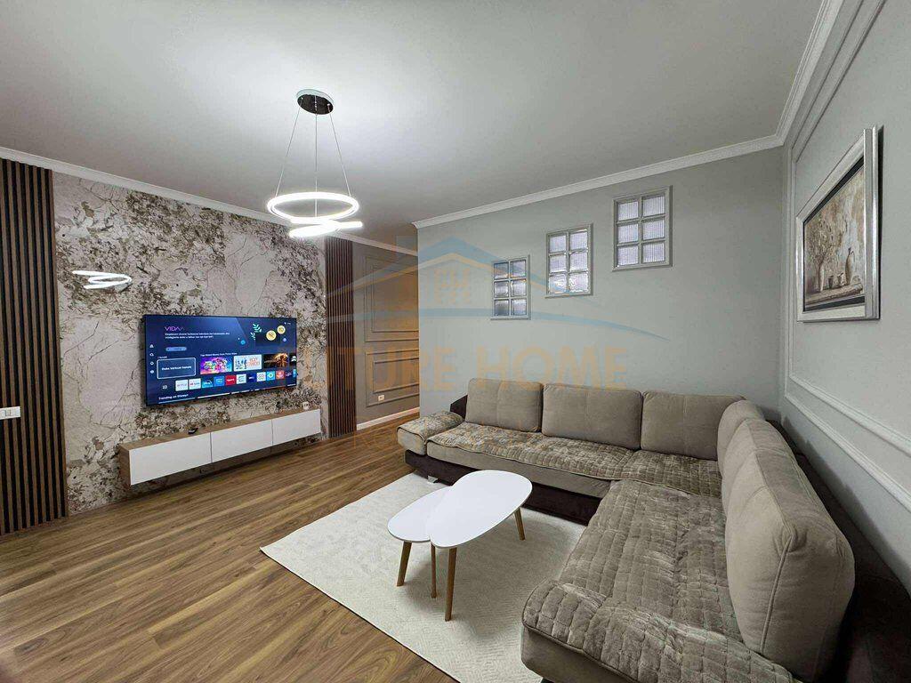 In vendita, Appartamento 2+1 Via Besim Alla, Tirana