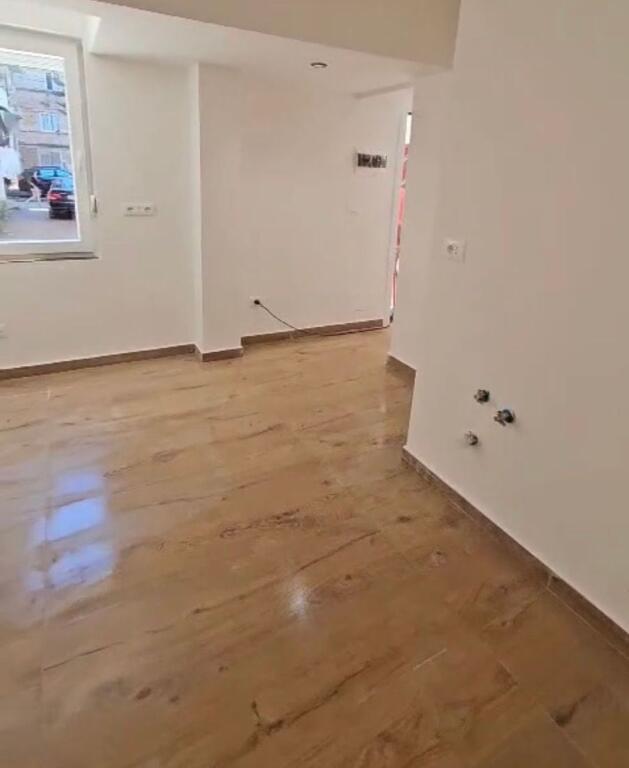 Jepet me qera apartament 1+1