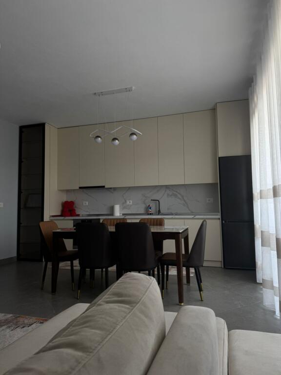 Super apartment me qira 2+1+Post Parkimi. 700 Euro