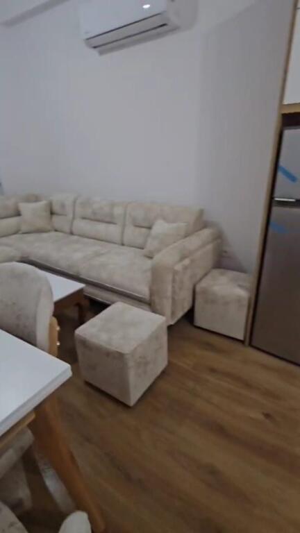 APARTAMENT ME QERA 1+1