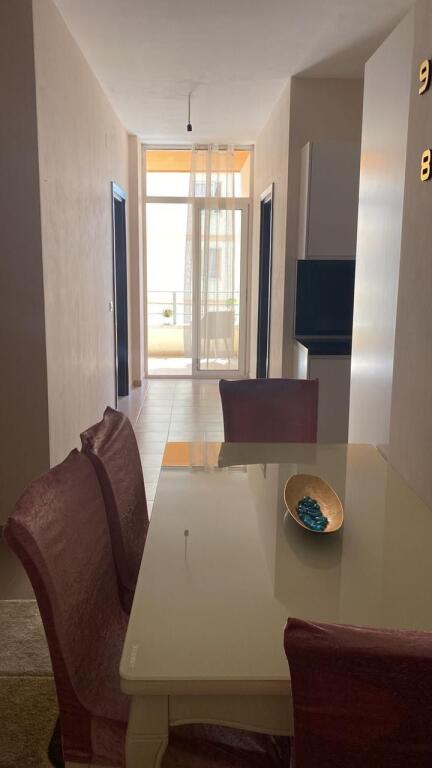 2+1 for sale, Astir