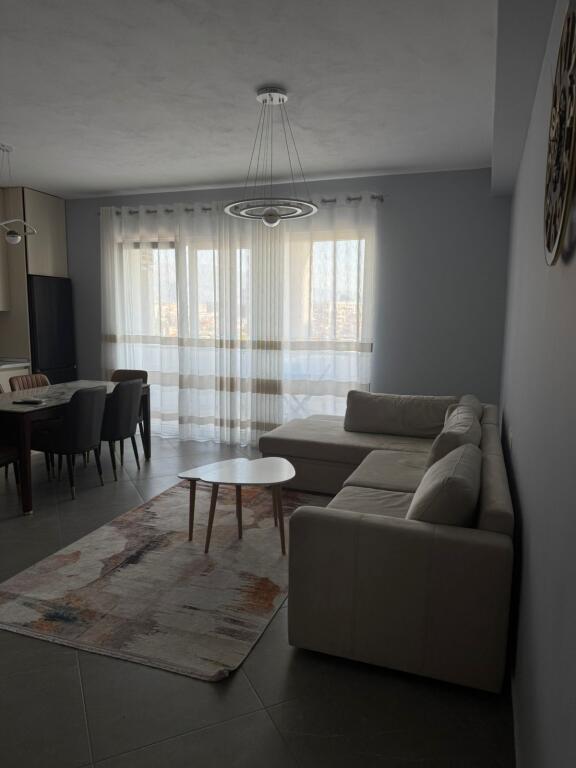 Super apartment me qira 2+1+Post Parkimi. 700 Euro
