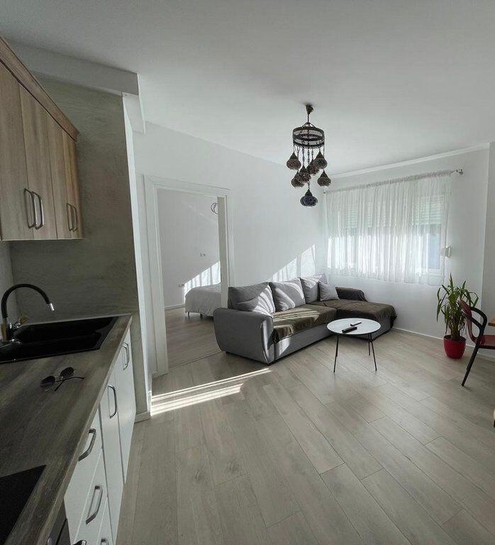 FOR RENT 2+1 APARTMENT ON BOGDANEV STREET