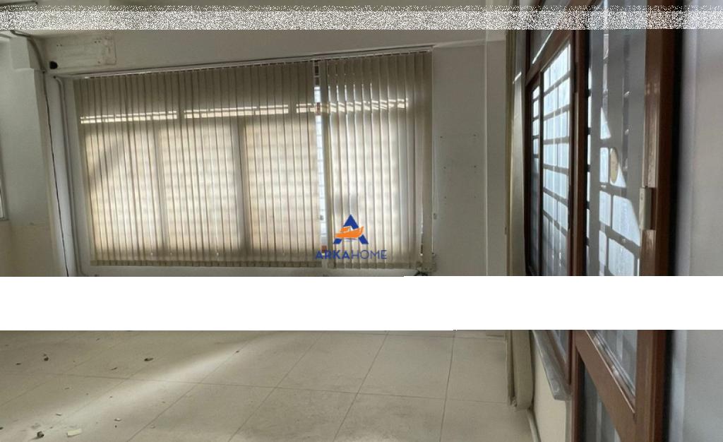 LOCALE COMMERCIALE IN AFFITTO 65 M2 "VIA FERIT STERMASI, VICINO A 9 PIANI CENTRO" 700 EURO