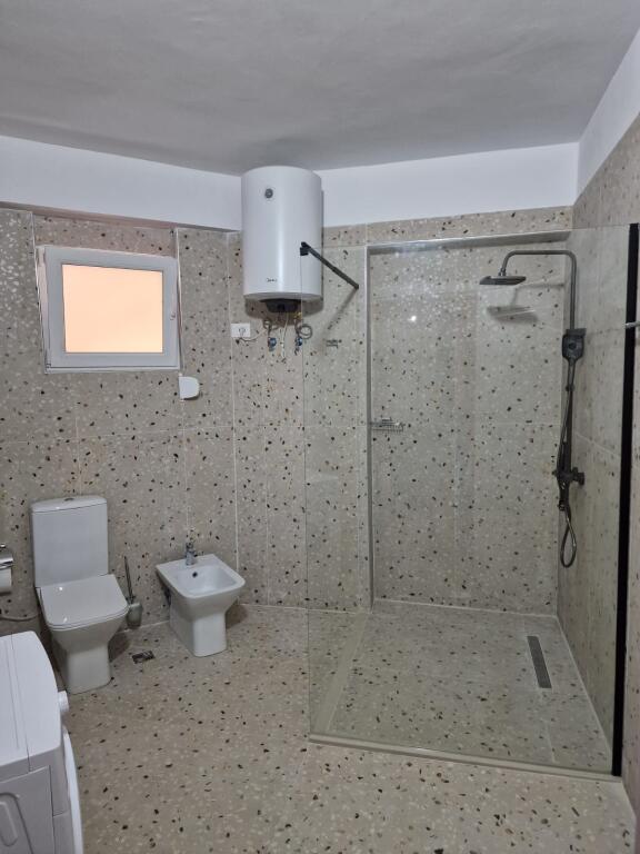 3+1 apartment for rent for offices in Bllok, Vaso Pasha Street