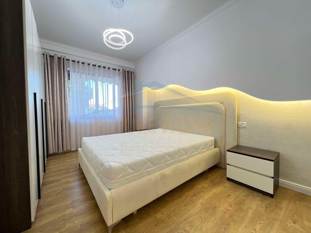 In vendita, appartamento 2+1+2 in Via Teodor Keko, Tirana