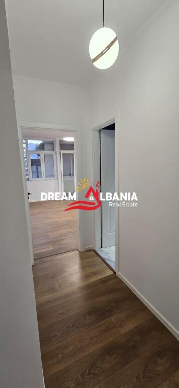 Apartment 2+1+2WC for Sale Inside the Small Ring, Near the Tirana Prosecutor's Office (ID 41212102)