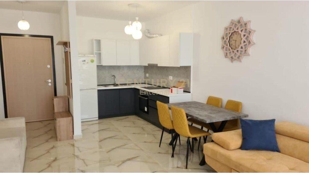 Apartment 1+1 for sale in Yzberisht