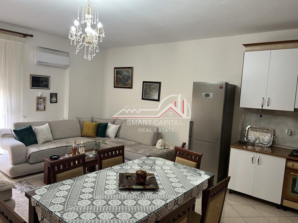 SHITET APARTAMENT 2+1 – RRUGA KOSOVA, VLORE!