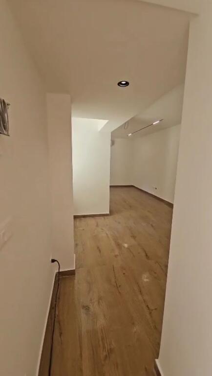 apartament me qira 1+1 xhamllik