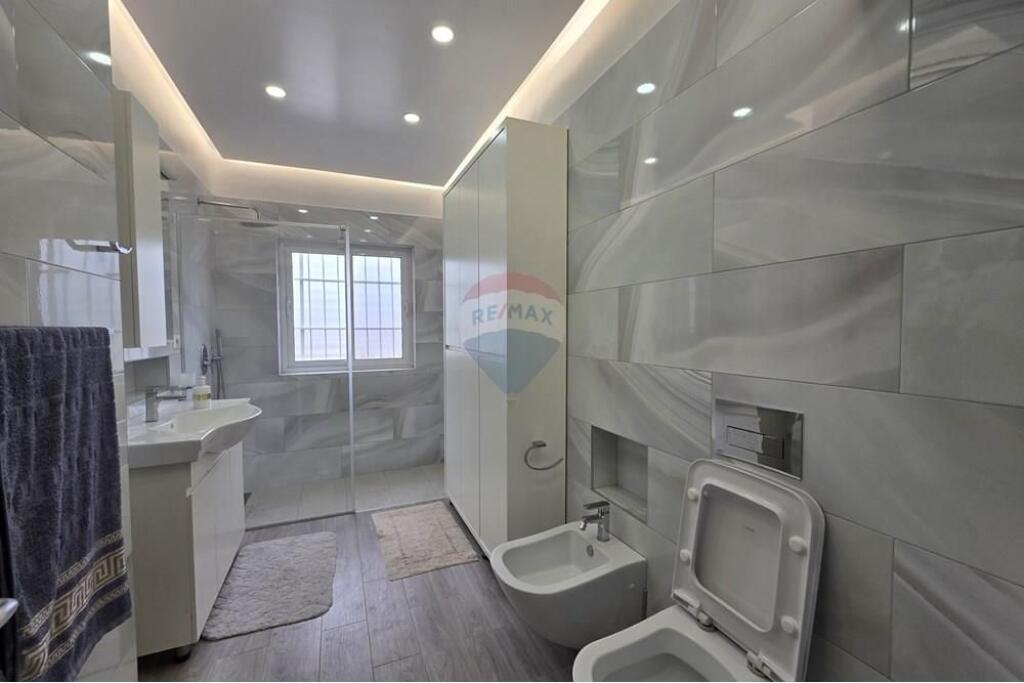 APARTMENT 2+1+2 FOR RENT IN THE CENTER!