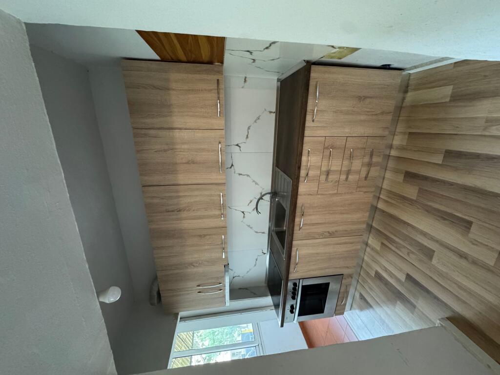 Apartament 1+1 me qira tek Harry Fultz