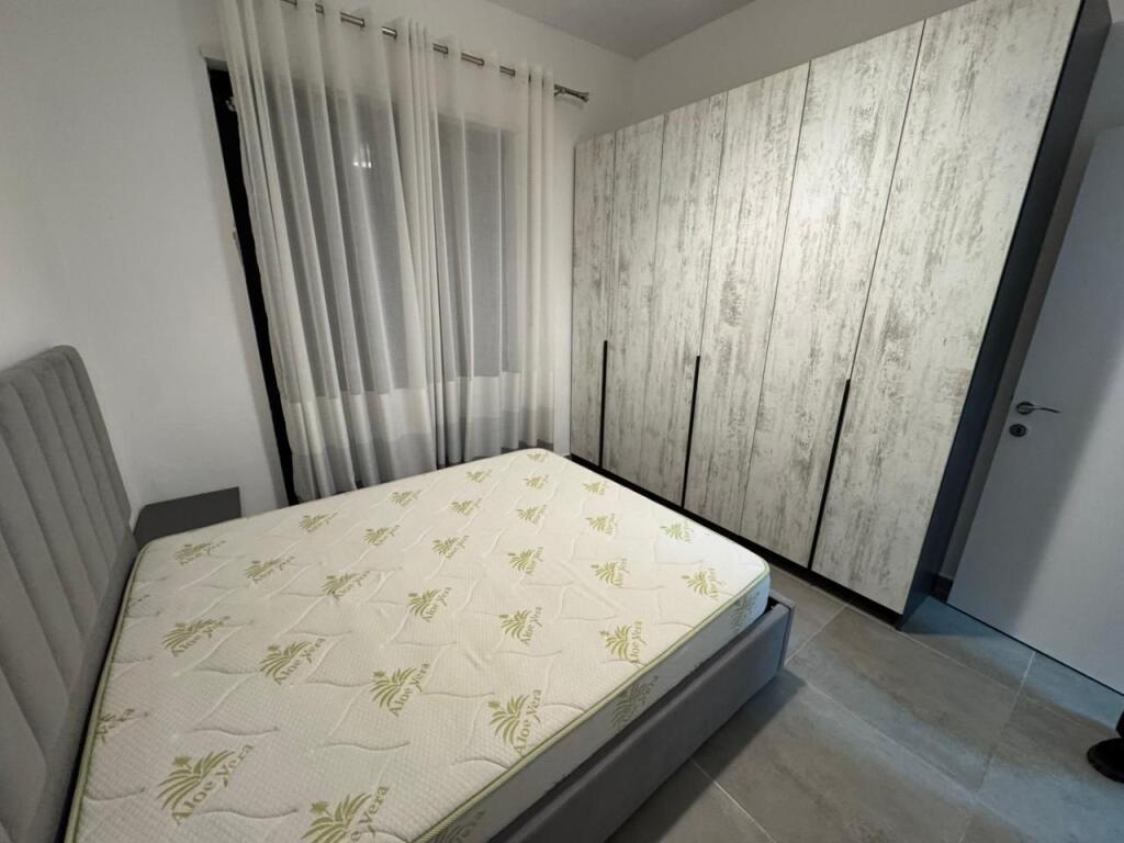 🚪Appartamento 1+1+Parcheggio in affitto  📍Indirizzo: Kodra Diellit 1