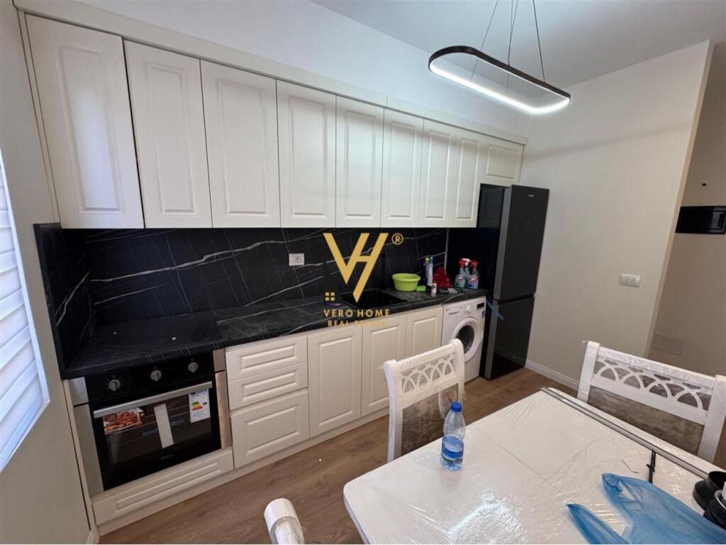 JEPET APARTAMENT 1+1+BLK ME QIRA TE HARRY FULTZ 650 EURO
