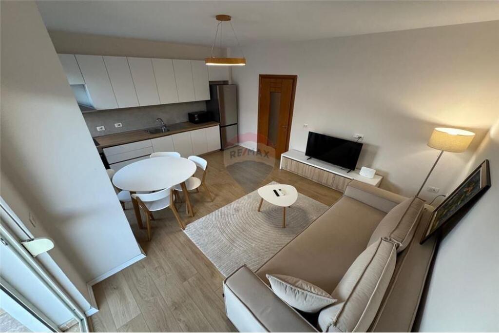 Apartament me qera 1+1 Rruga e Kavajes