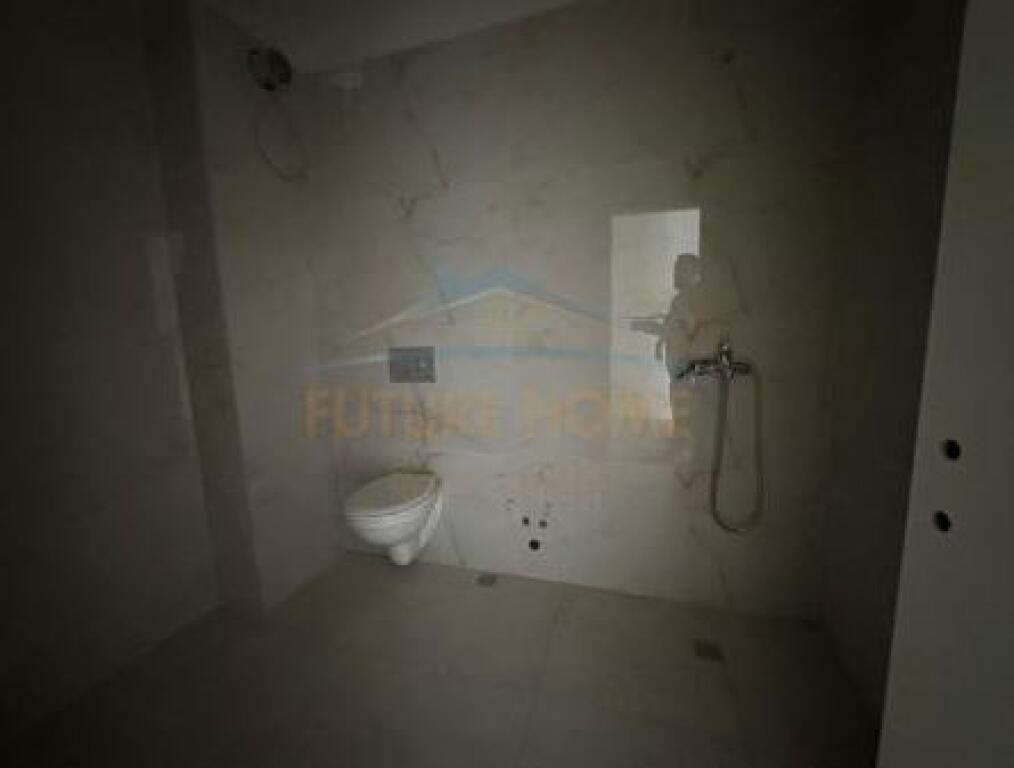 For sale, 1+1 Apartment, Golden Park 3 Complex, Tirana