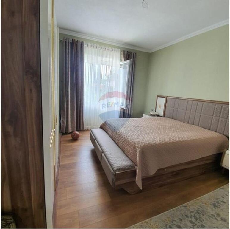 Apartament 2+1+2 pranë Kopshtit Botanik