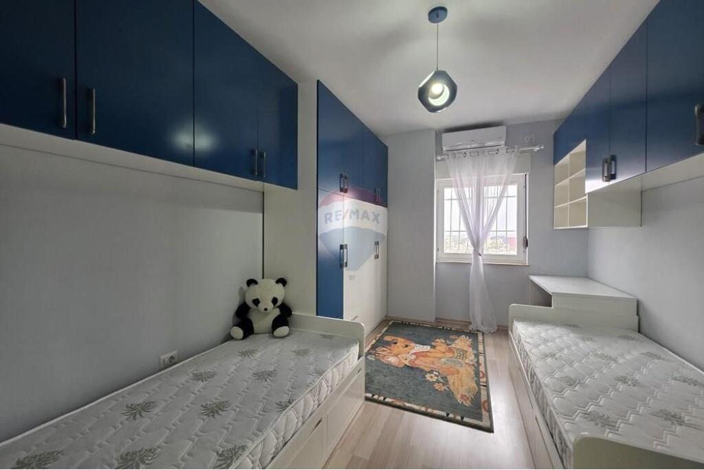 APARTMENT 2+1+2 FOR RENT IN THE CENTER!