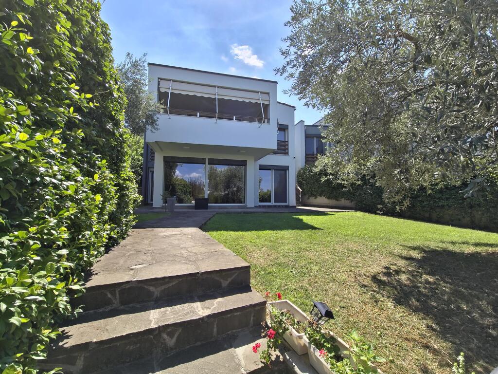 Villa in vendita a Long Hill Residence By Long Hill Residences, Tirana