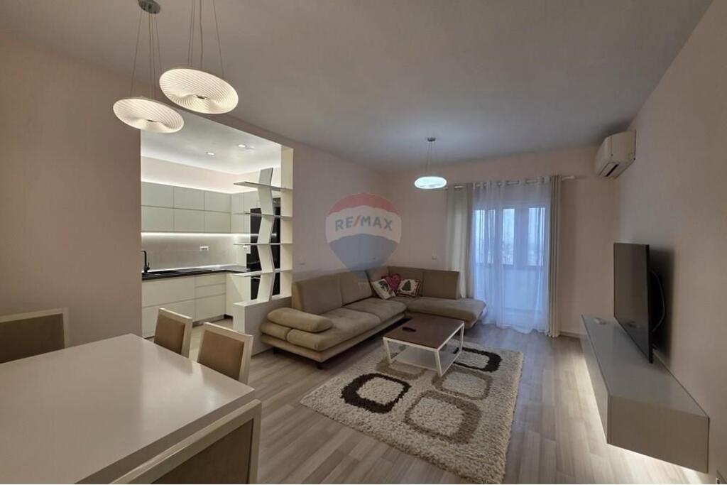 APARTMENT 2+1+2 FOR RENT IN THE CENTER!