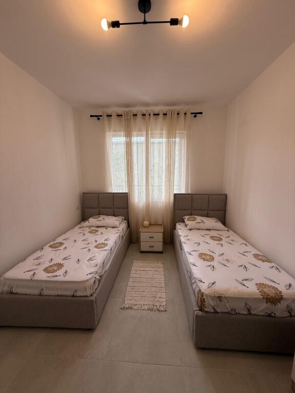 2+1 apartment for rent at Univers City!