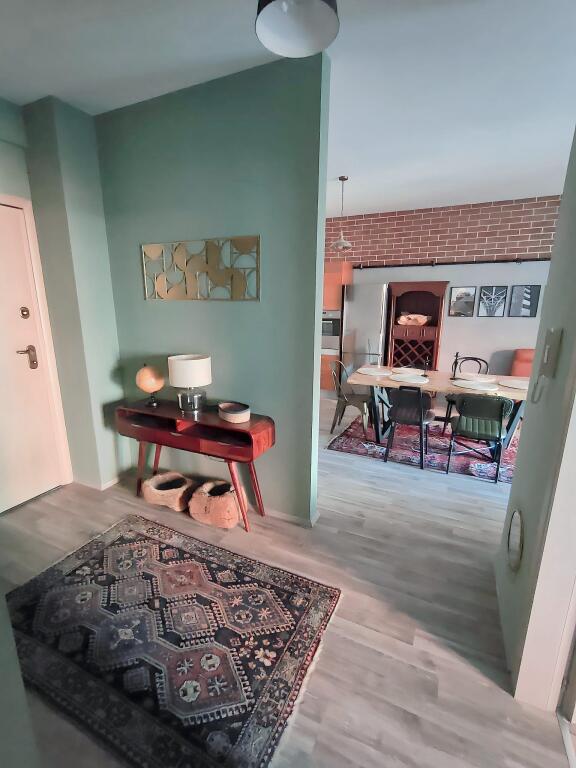 Shitet apartament 2+1+2 ne  Astir tek Green City