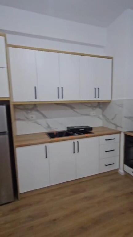 APARTAMENT ME QERA 1+1