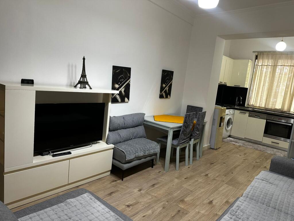 FOR RENT IN BLOCK