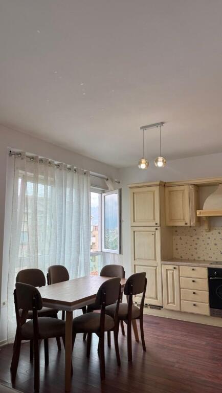 For rent newly renovated apartment 2+1, Kodra e diellit, near cok market  Price: 600 euro