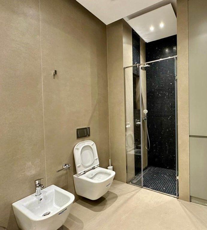 Apartament 1+1 për qira në Kompleksin “Square21” – plotësisht i mobiluar