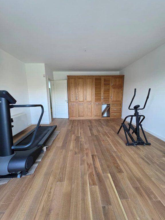3-Storey Villa for sale, Lunder, Tirana.