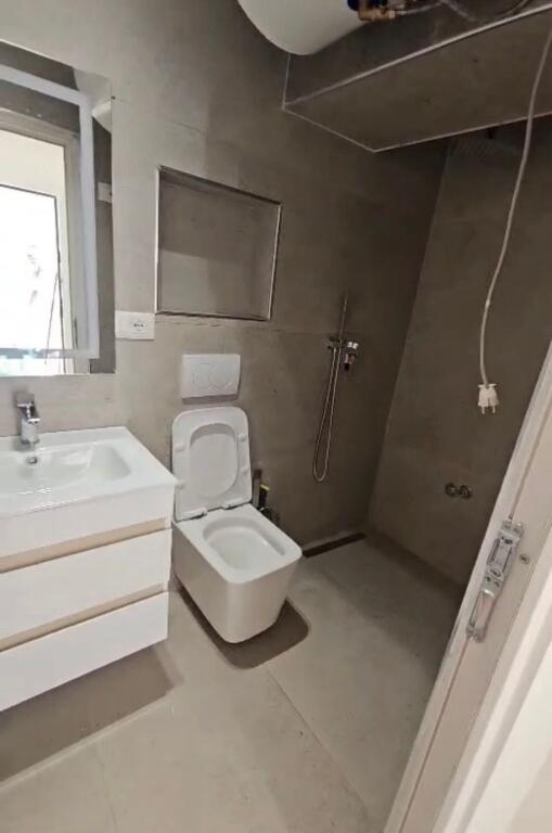 Jepet me qera apartament 1+1