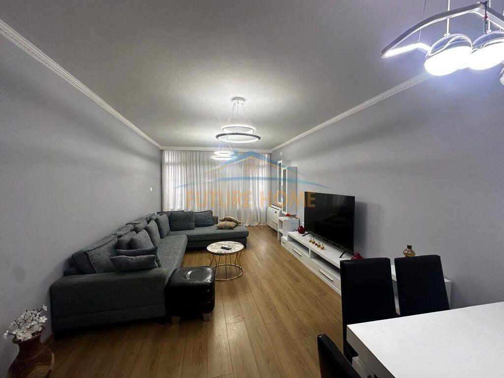 Affitto, Appartamento 2+1+2, Via Dritan Hoxha, Tirana
