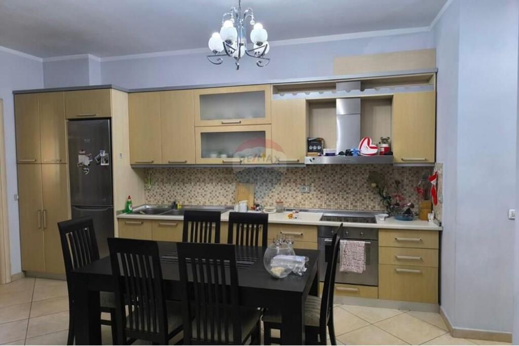 Apartament me qera 1+1 tek Komplesi Delijorgji