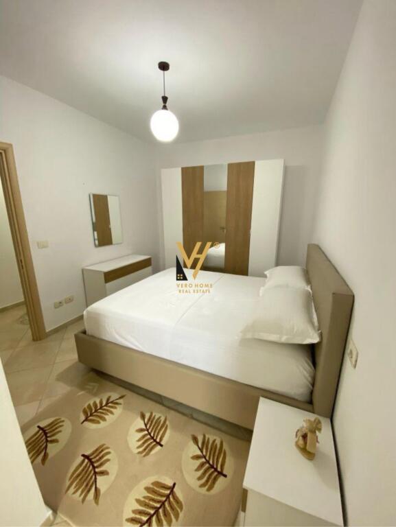 JEPET APARTAMENT 2+1+BLK ME QERA UNAZA E RE 550 EURO