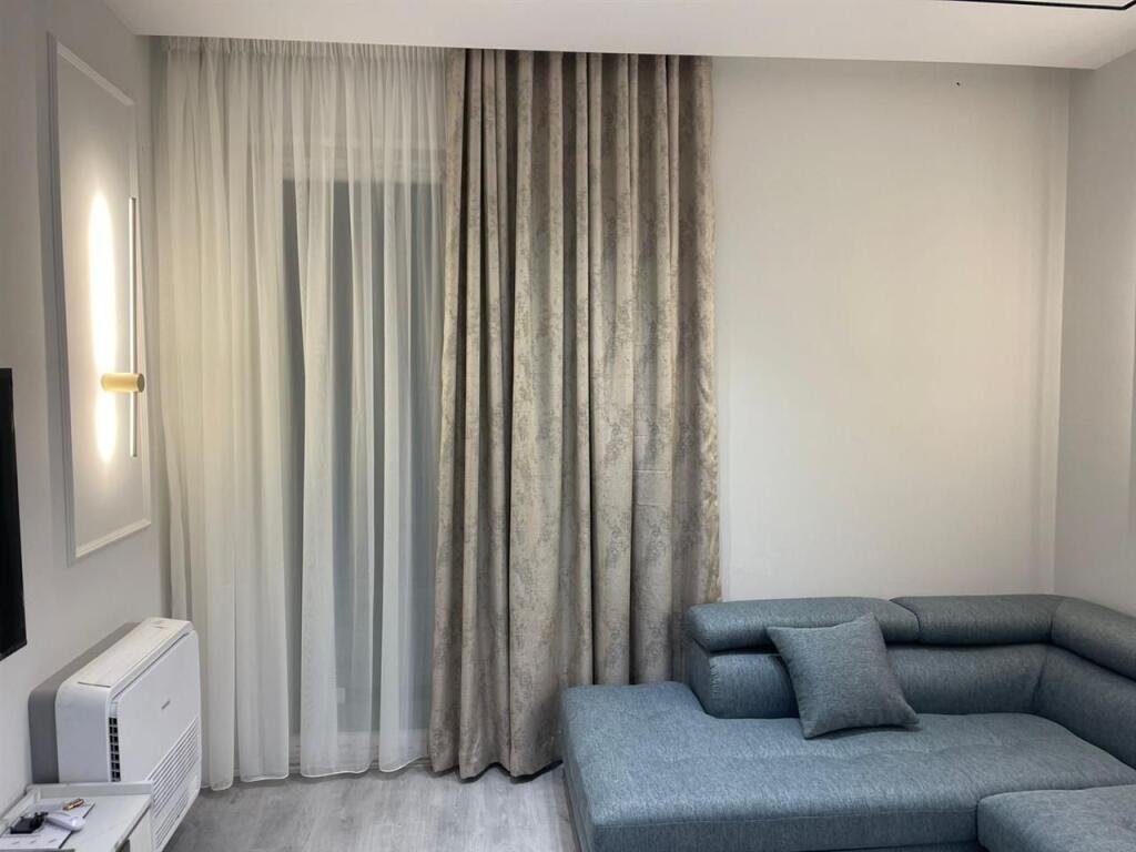 Apartment 2+1+2 plus garage for rent, Univers city