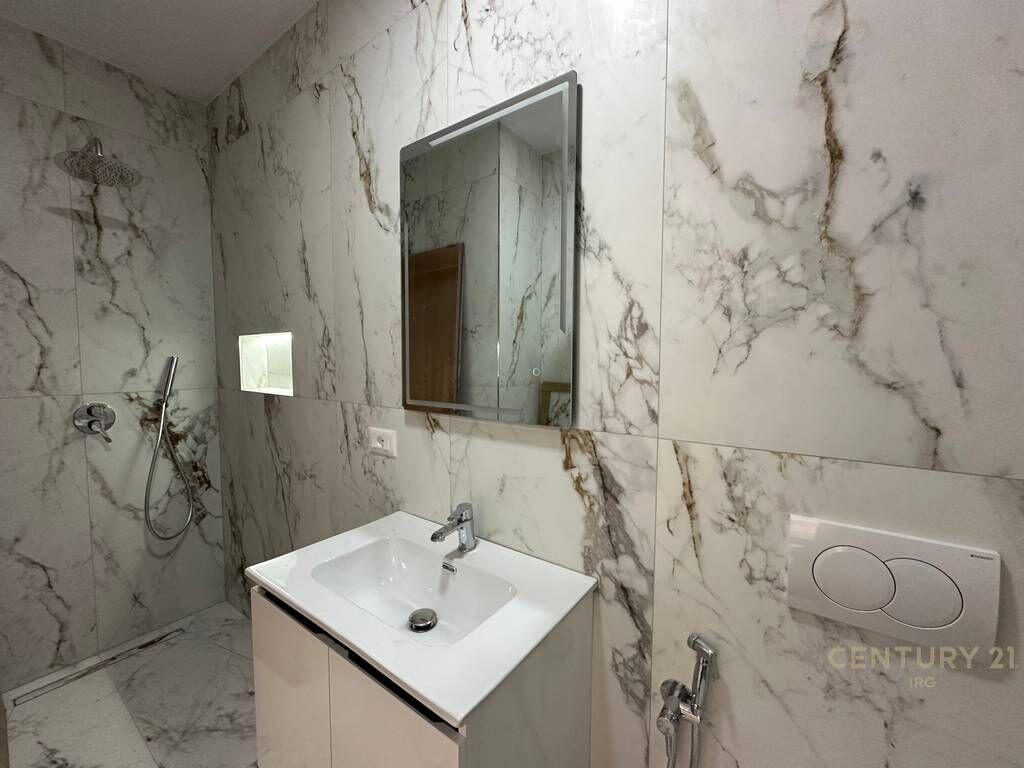 Apartament 2+1 ne Astir, tek 2 Palmat! 500 € /Muaj