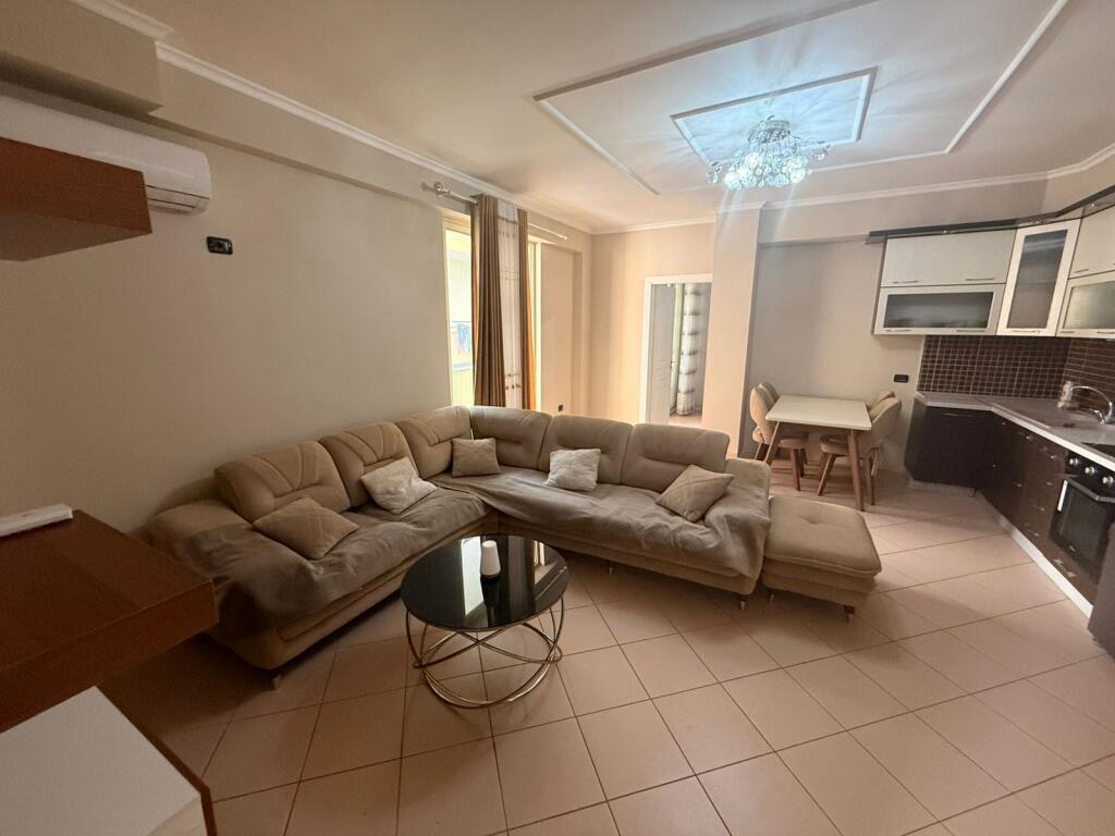 Apartament 2+1 per qira, Kodra e Diellit, Rruga Bill Klinton