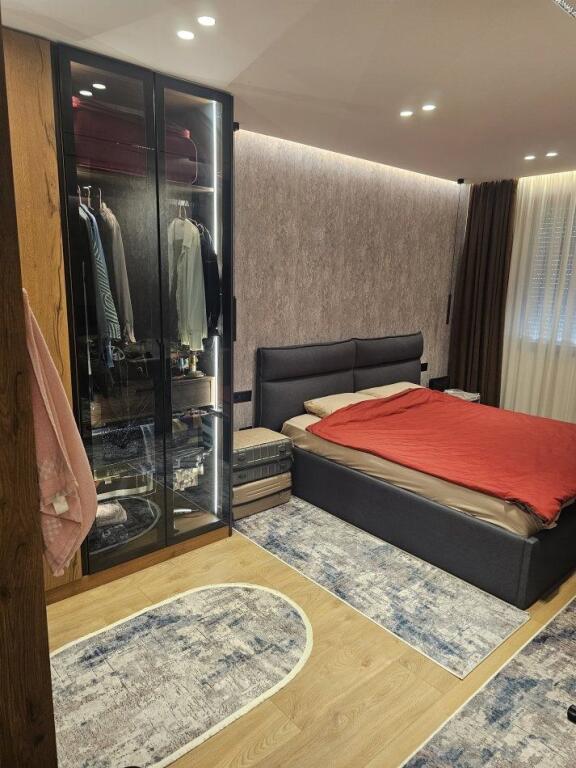 Jepet apartamenti me qera 2+1 ne Astir,prane Bohem Lounge 700 €