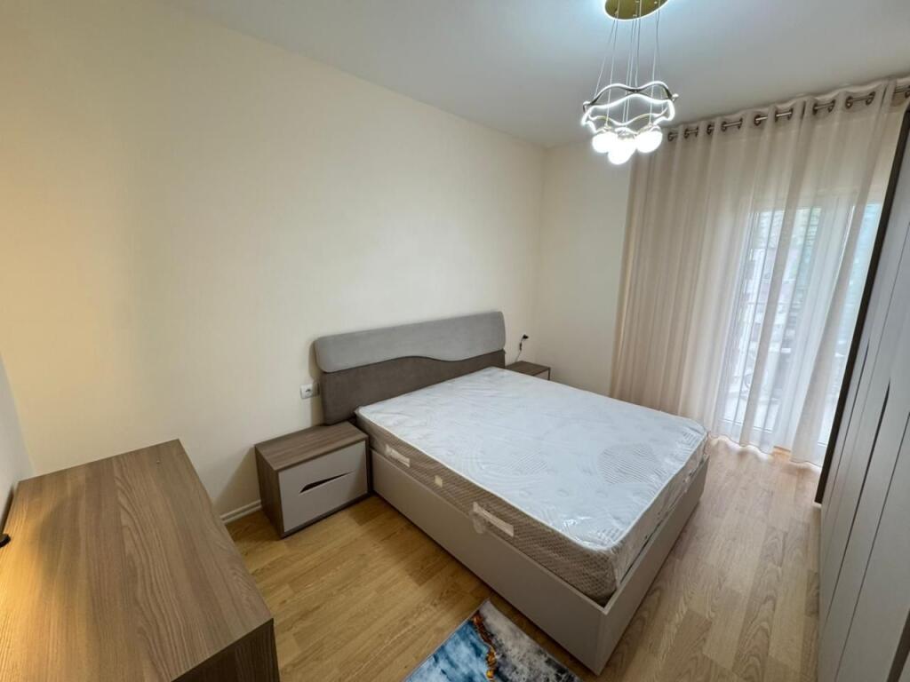 🏡 Jepet me qira apartament modern 1+1 në Zogu i Zi – Ring Center