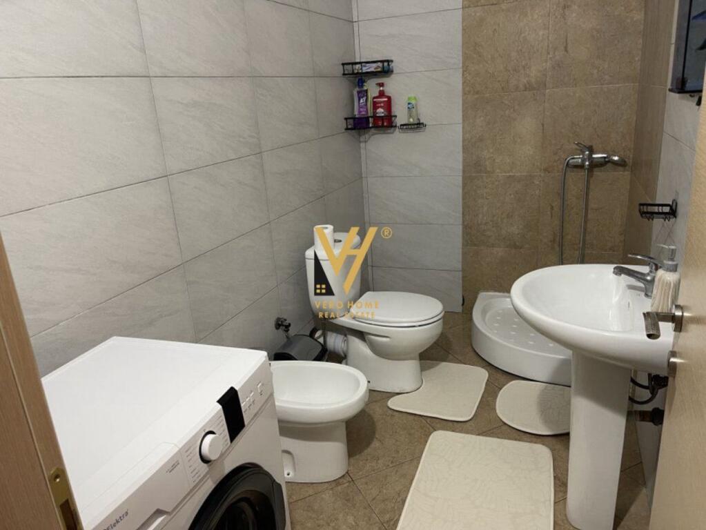 JEPET APARTAMENT 2+1+BLK ME QERA UNAZA E RE 550 EURO