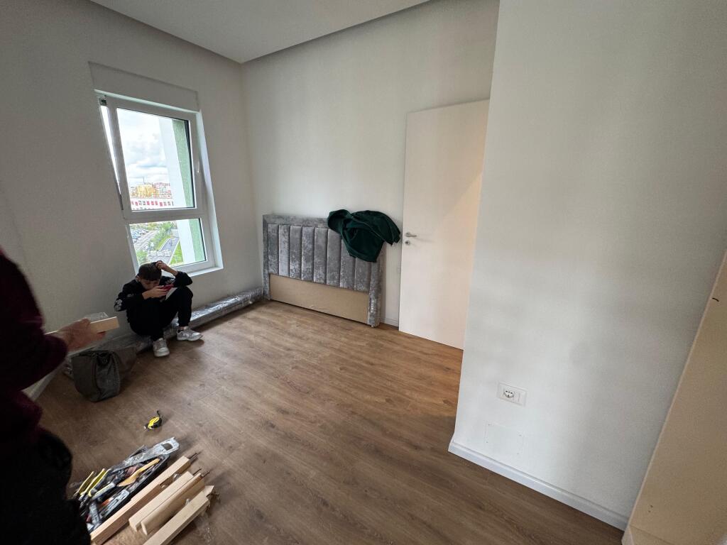 Jepet me qera Apartament 1+1  Adresa : Ali Demi Kaimi  Cmimi 350€