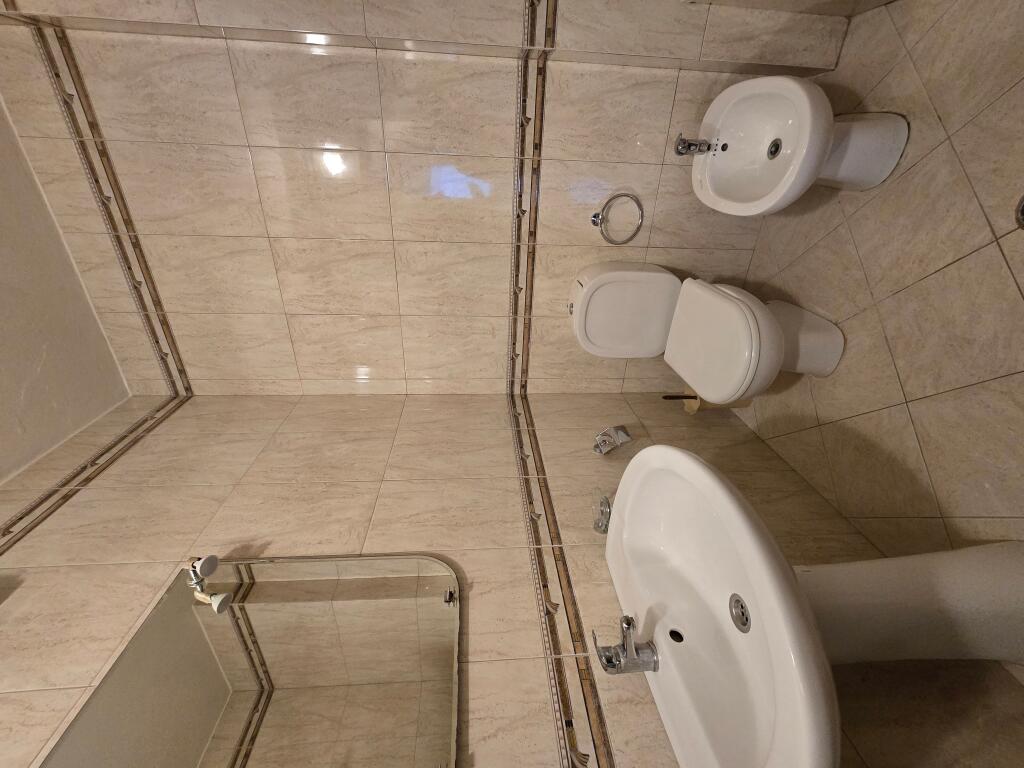 Apartment 2+1+2 for rent Bllok