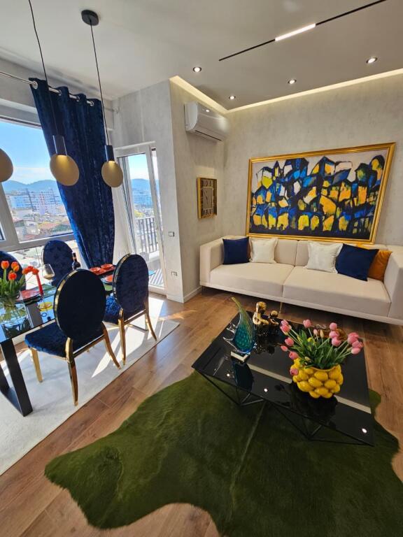 🏠 Apartment 2+1 for Sale 📍 21 Dhjetori, Tirana