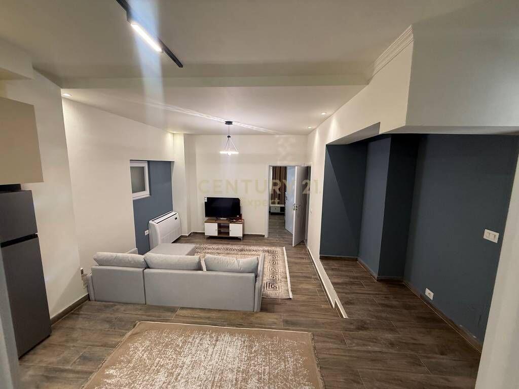 APPARTAMENTO 2+1 IN AFFITTO IN VIA DELLE BARRICATE! 800 € /Mese