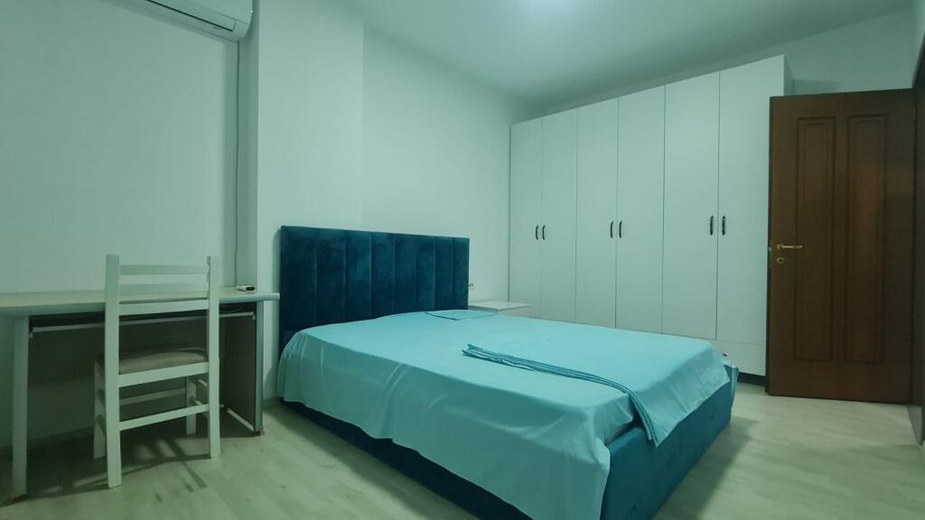 Jepet  apartament 3+1 me qera ne Don Bosko 700€!