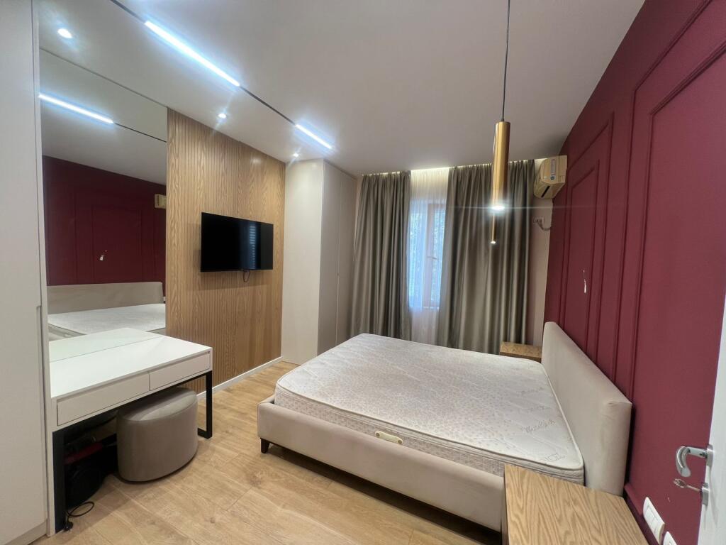 Appartamento 2+1 in affitto in Rr Kavajes 650€ (lordo)!
